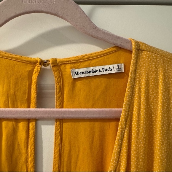 Abercrombie & Fitch Yellow Dot Wrap Mini Dress - Picture 3 of 3